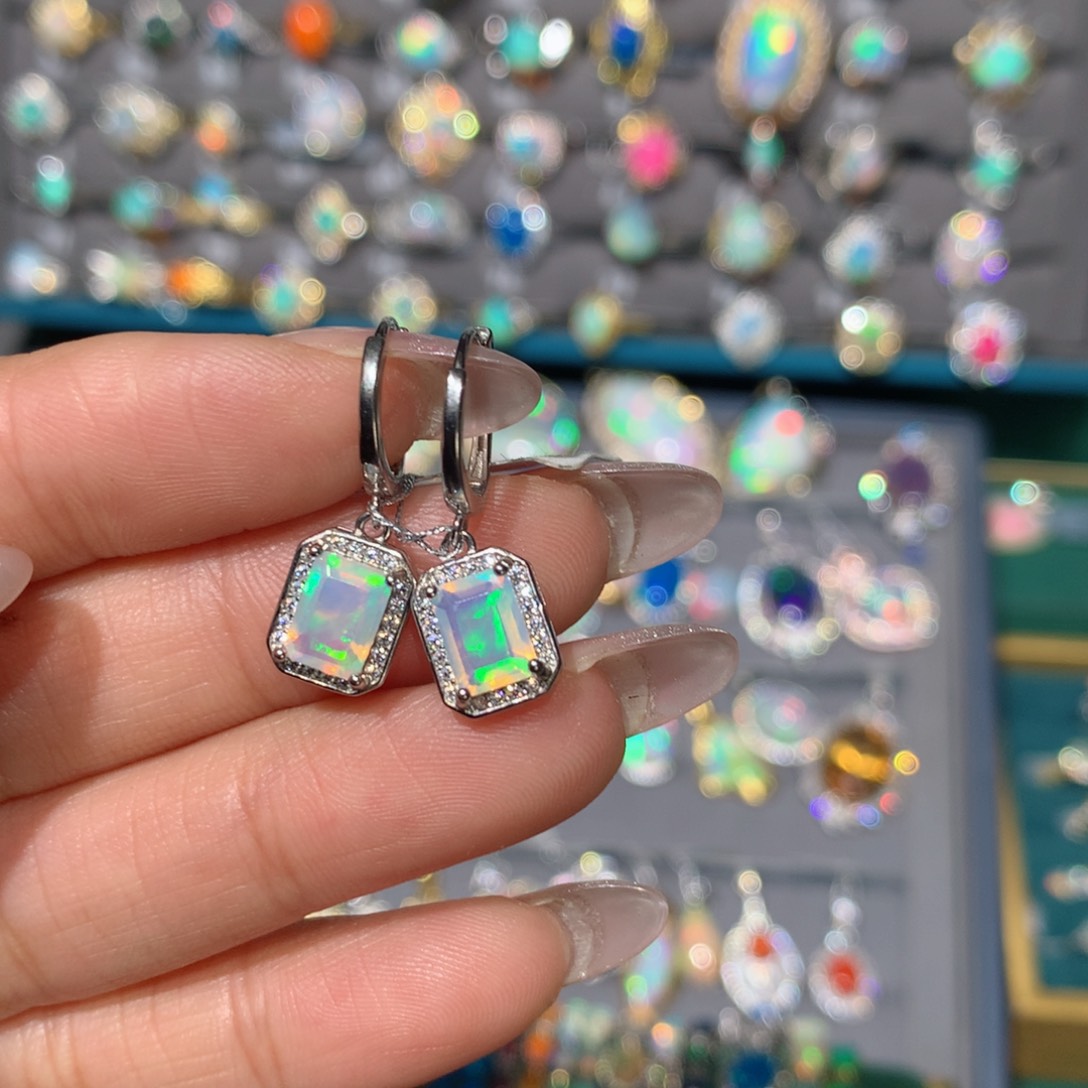 欧泊福利耳饰银S925镶嵌