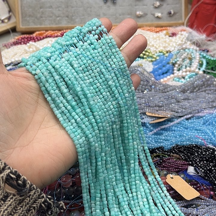 玛瑙/玉髓珠宝半成品未镶嵌一条3/3mm天河石方糖