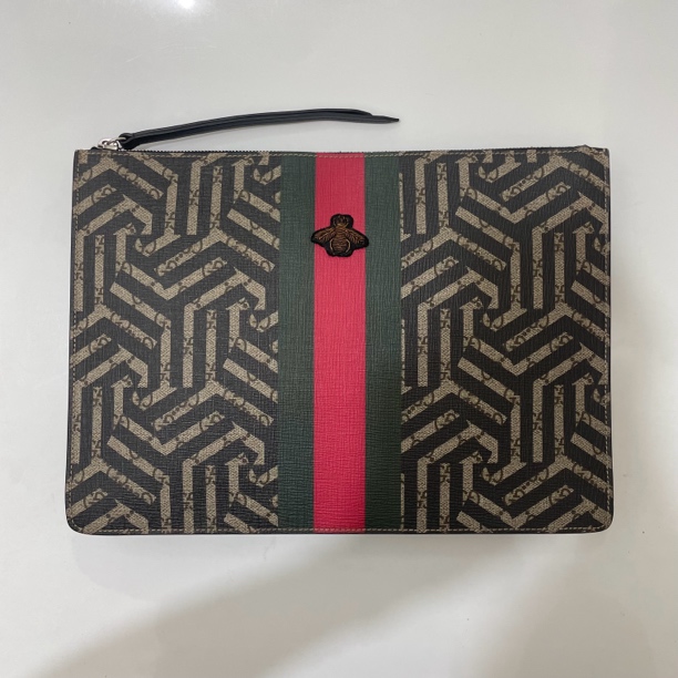 95新 GUCCI/古驰 98新古驰迷宫小蜜蜂斜挎手拿斜挎尺寸34/25