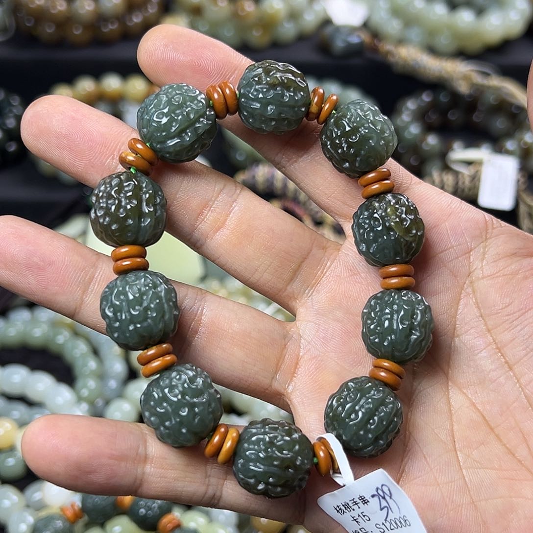 和田玉手链未镶嵌