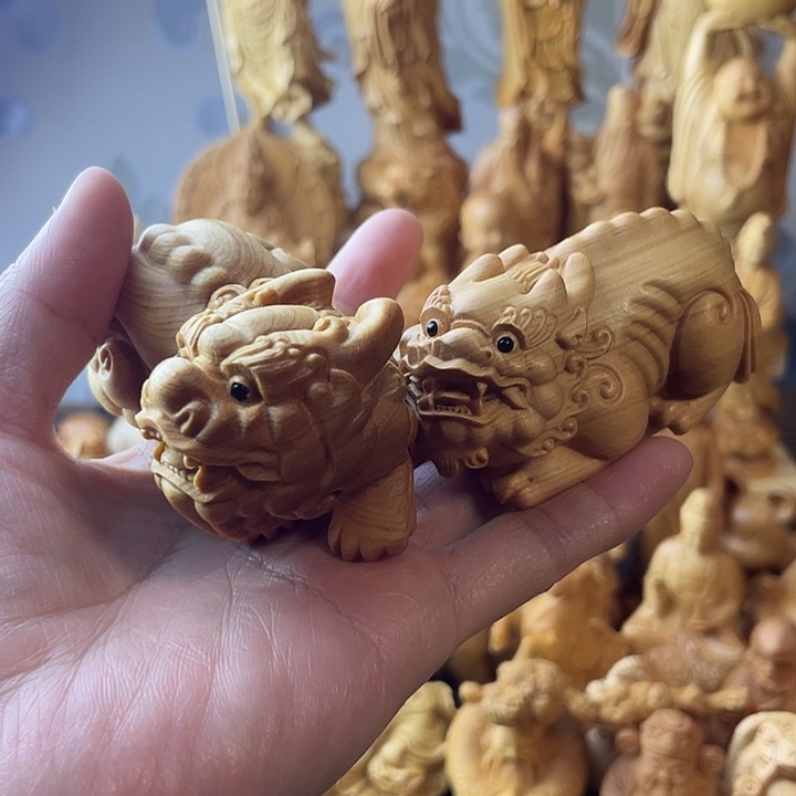 柏木（崖柏）崖柏公母貔貅一对