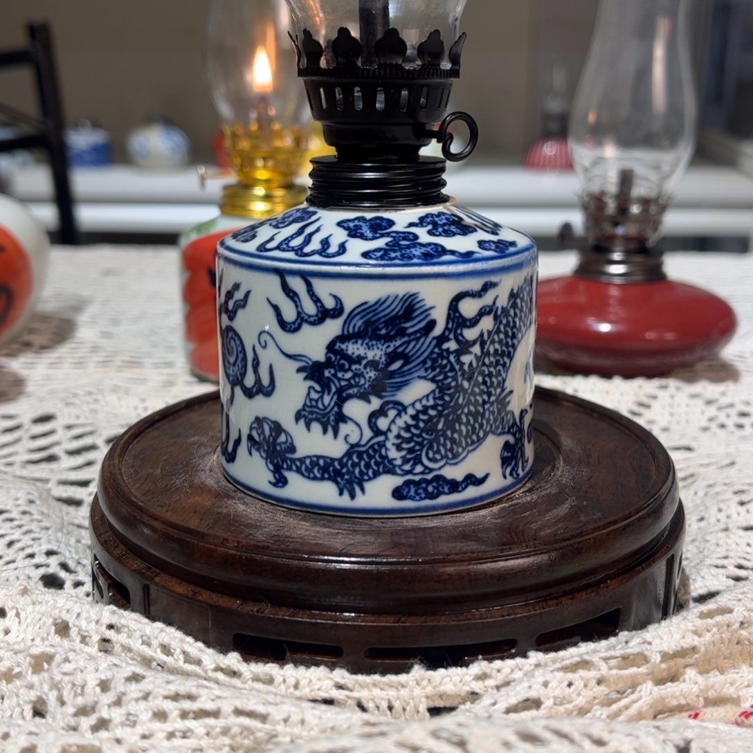 摆件景德镇陶瓷香薰灯