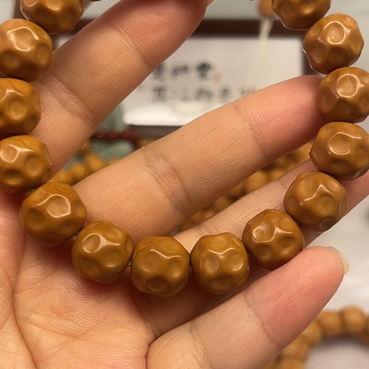 猴头核桃手串猴头