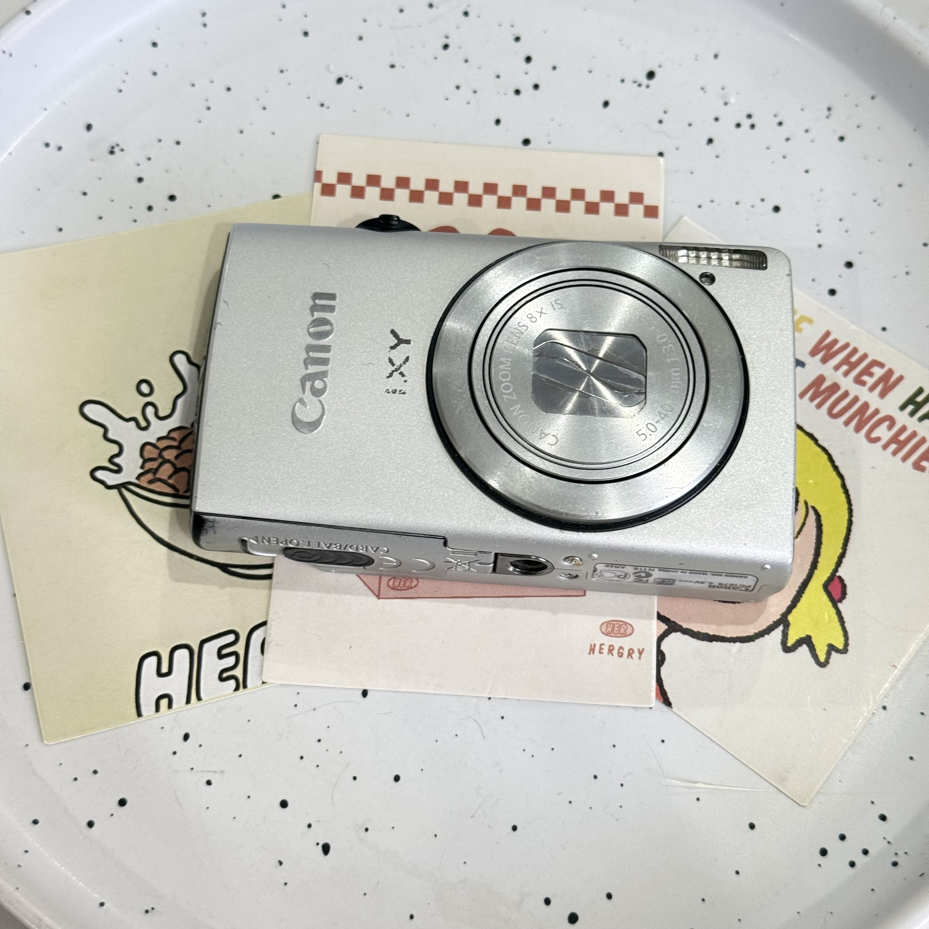 9新 Canon/佳能 IXY600f（IXUS230）屏幕有裂痕 不影响使用和成像