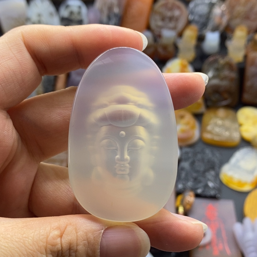 玛瑙/玉髓颈饰未镶嵌李*民