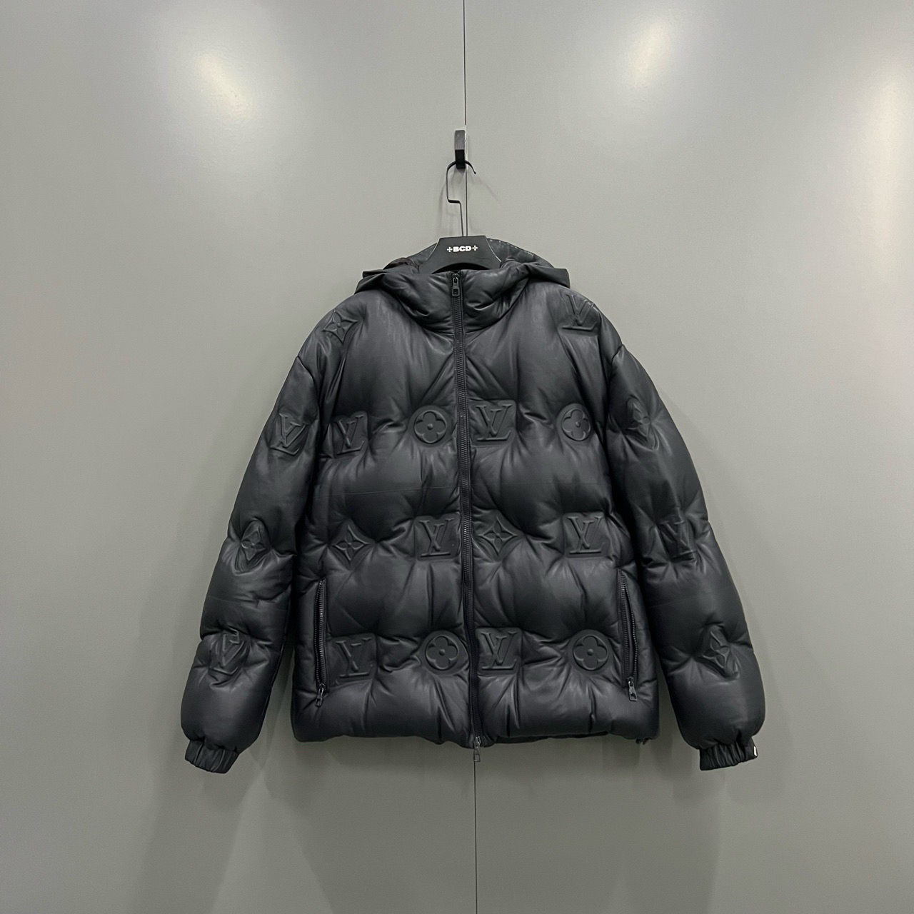 99新 LouisVuitton/路易威登 (ll) 老花压纹连帽外套 50码602778