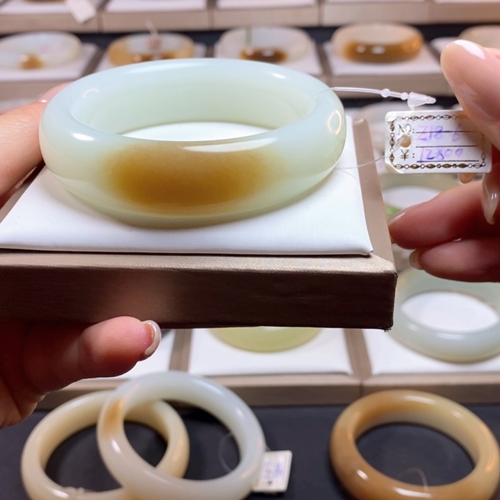 和田玉糖白5859未镶嵌