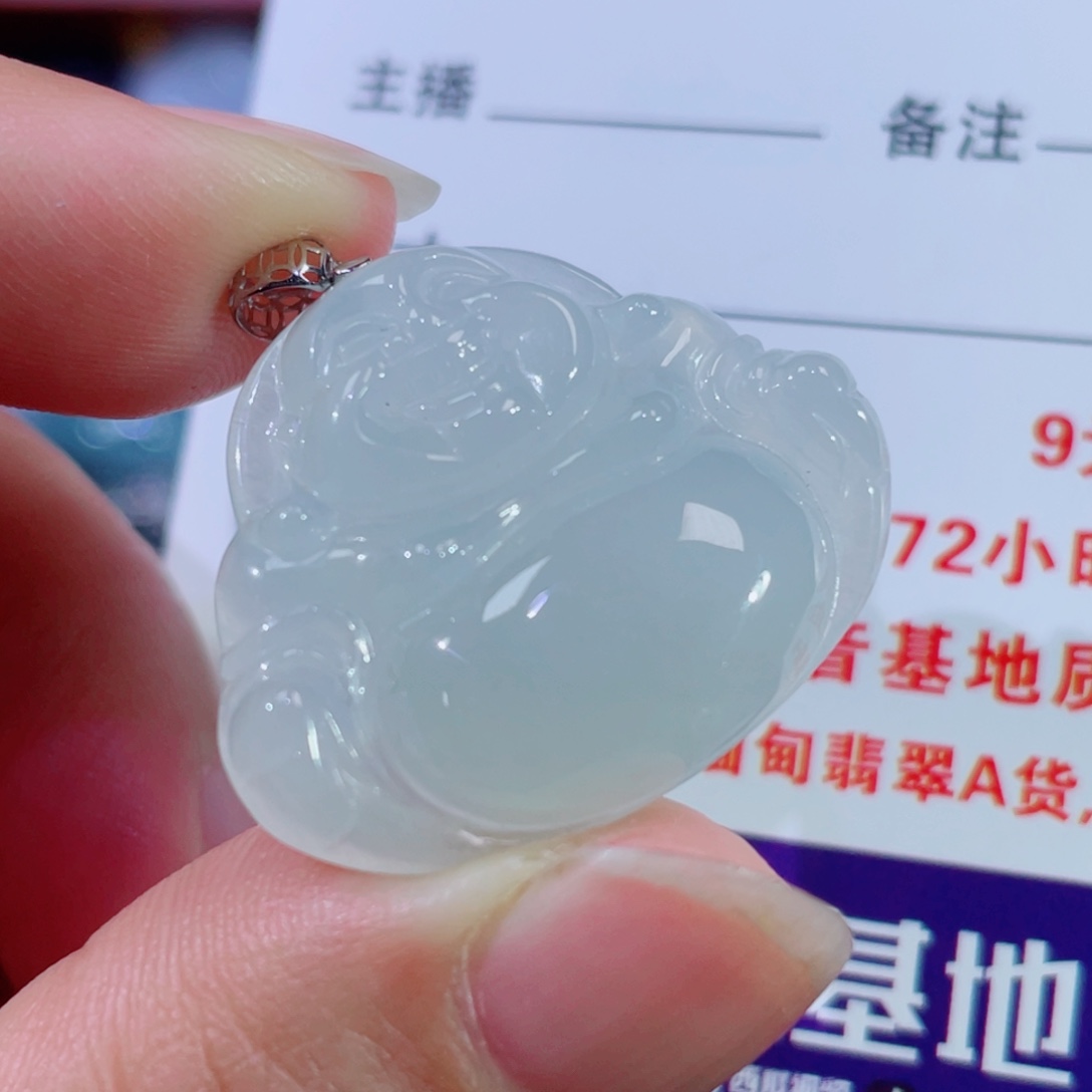 翡翠颈饰18K金镶嵌佛公