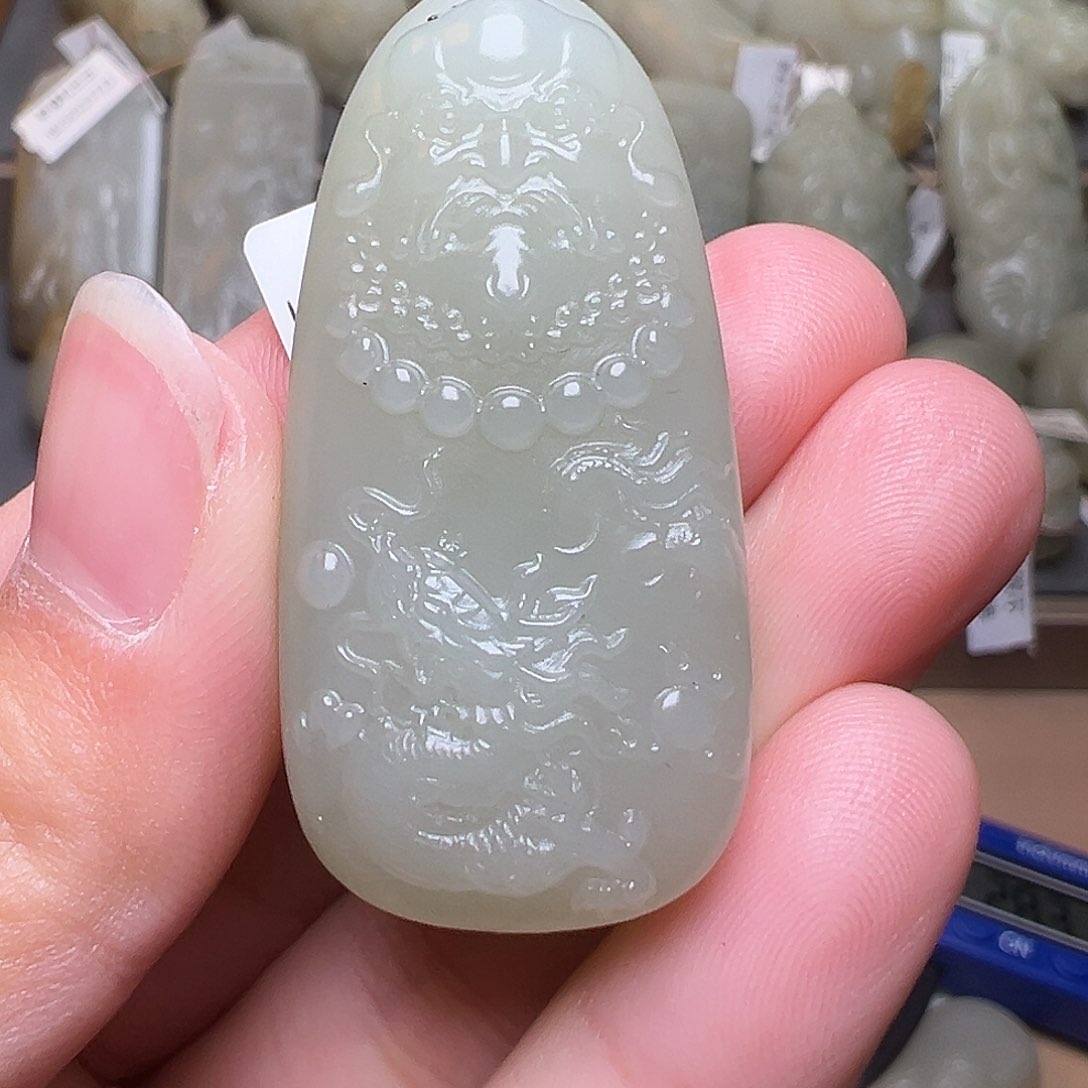 和田玉挂件未镶嵌