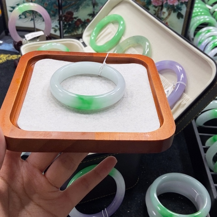 想***荚非金属55手镯圈口