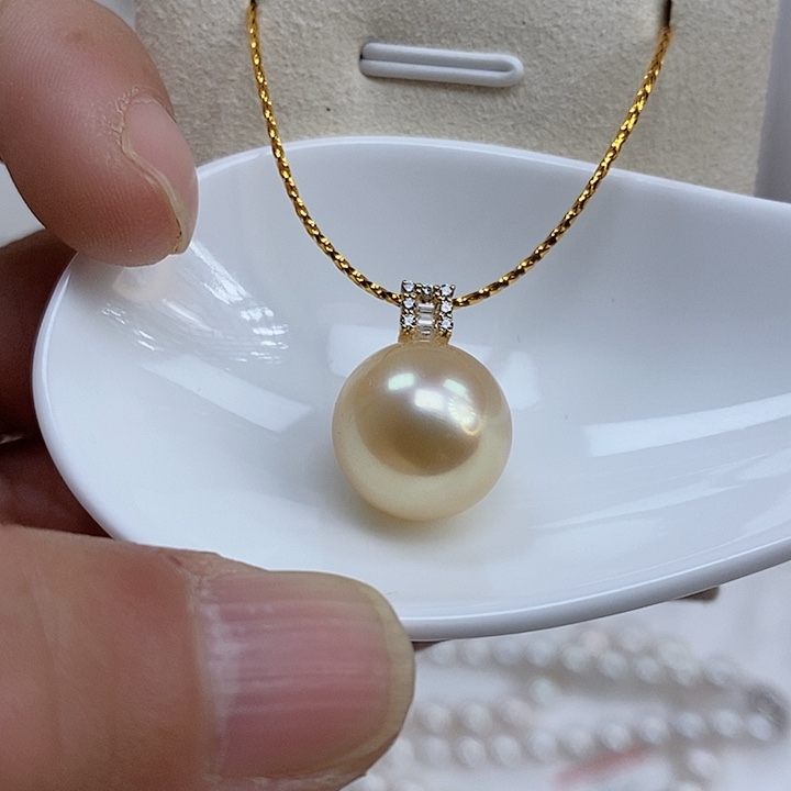 1***3吊坠(不含链)18K金镶嵌海水珍珠13-14