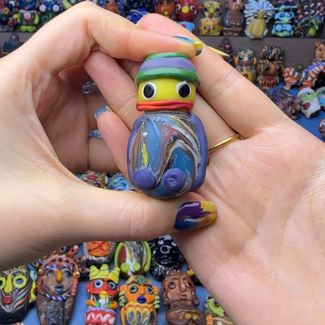 琉璃非金属玻璃颈饰小企鹅