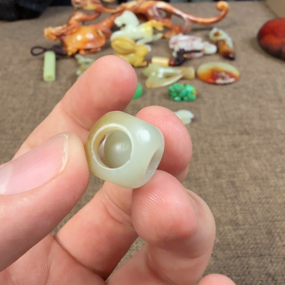 和田玉（糖玉）未镶嵌珠宝半成品