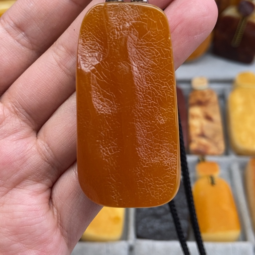 【闪购商品】琥珀珠宝奇石未镶嵌