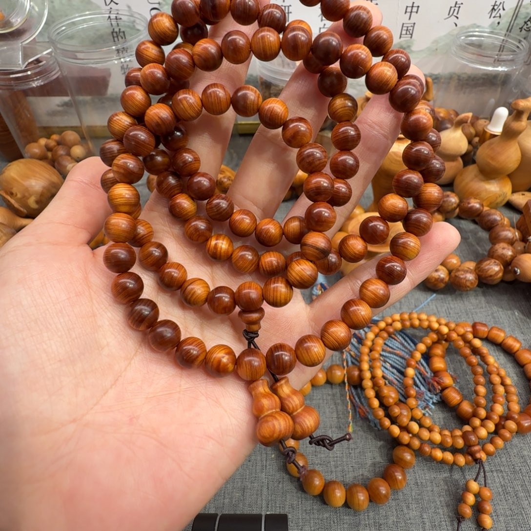 二***子柏木（崖柏）0.8太行崖柏黑油板根108颗