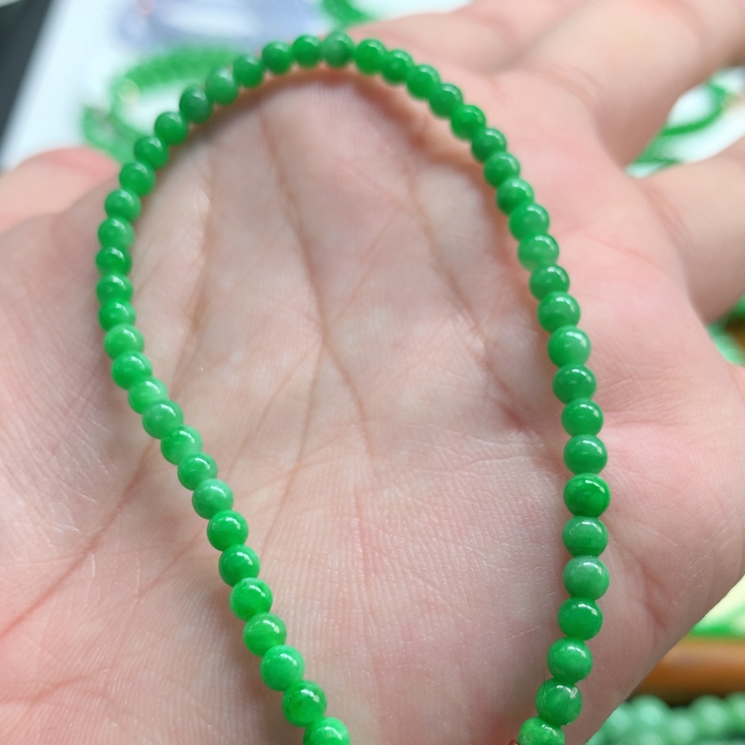 翡翠未镶嵌手链翡翠