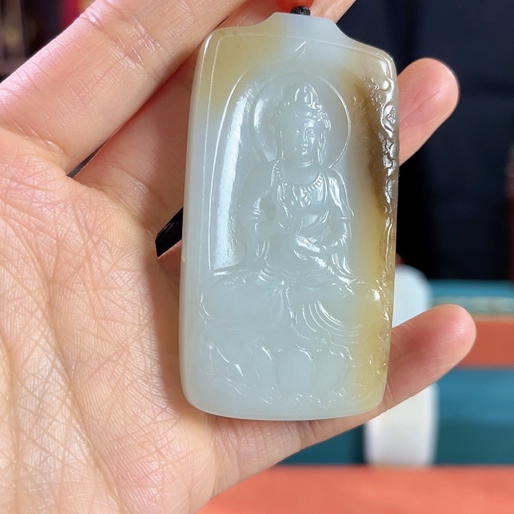 和田玉吊坠未镶嵌