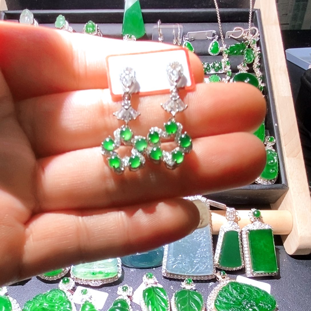 翡翠未镶嵌耳饰A货翡翠6