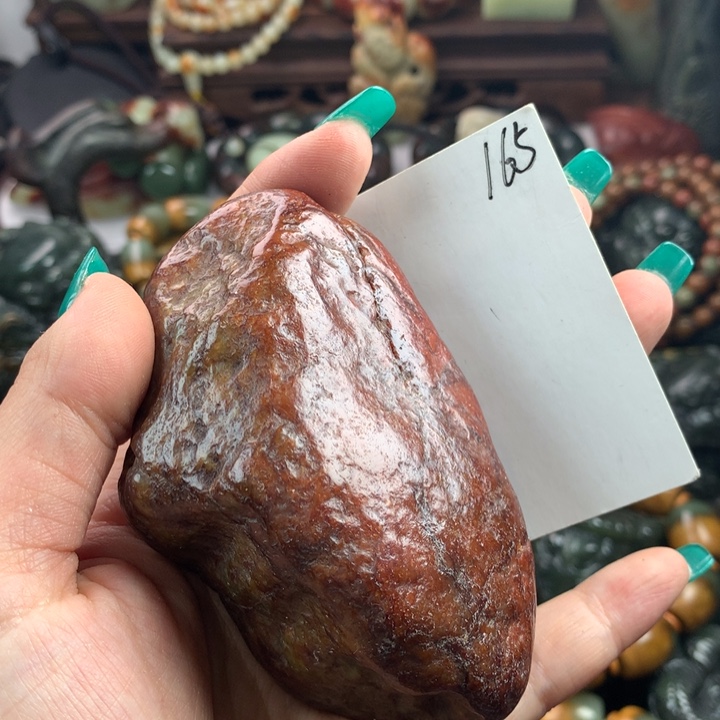 岫岩河磨玉（透闪石质玉）把件未镶嵌