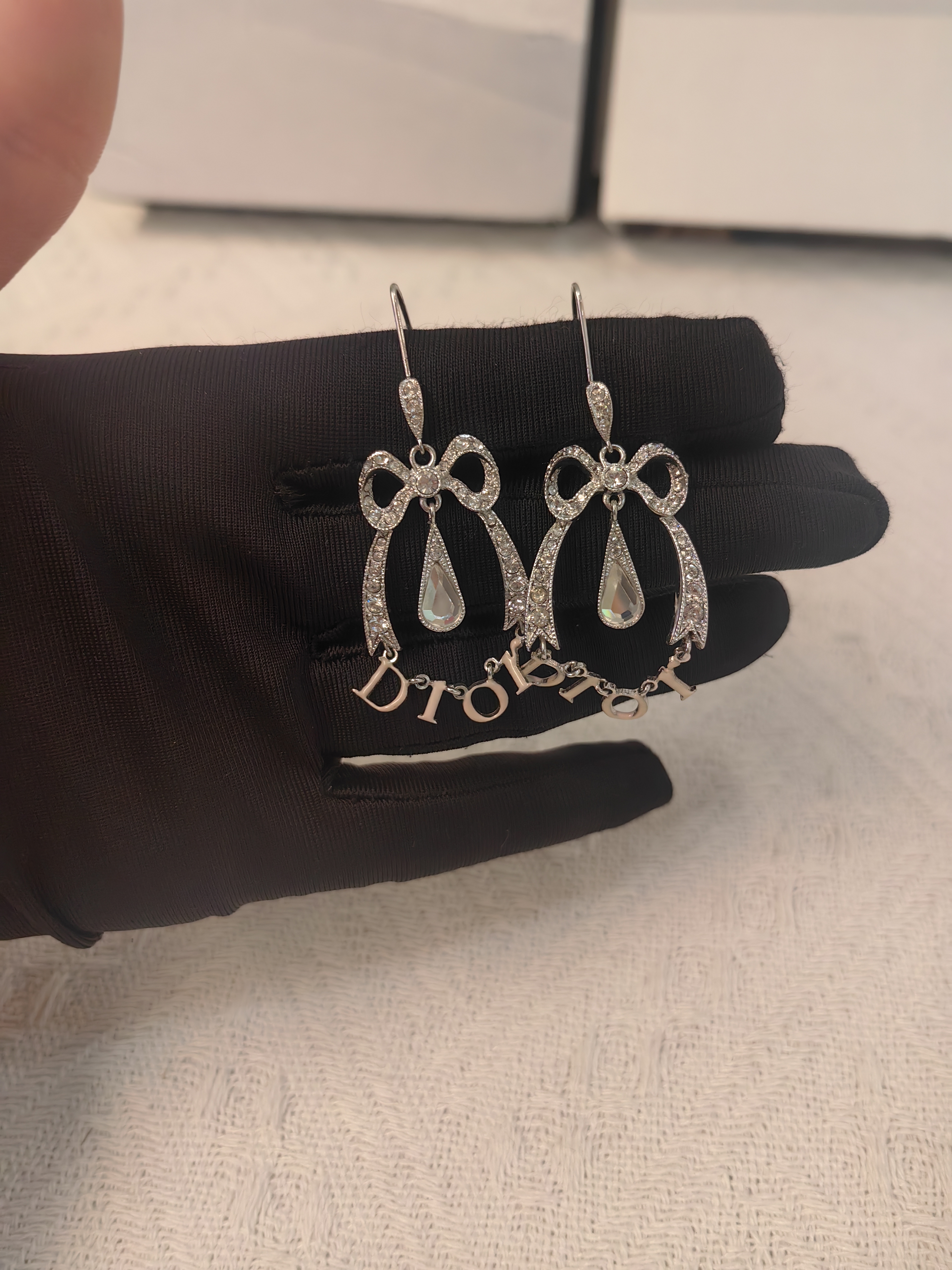 99新 DIOR/迪奥 蝴蝶结耳环