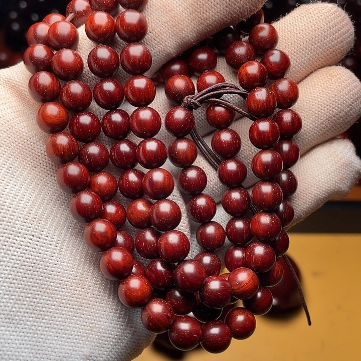 檀香紫檀（小叶紫檀）0.8*108颗帝王泥