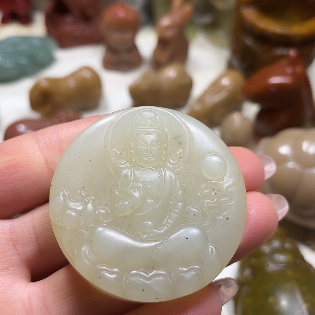 白玉菩提吊坠白玉菩提吊坠