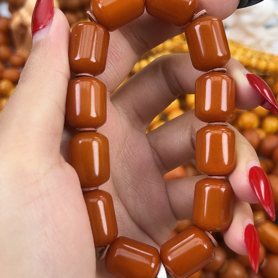 琥珀颈饰未镶嵌蜜蜡