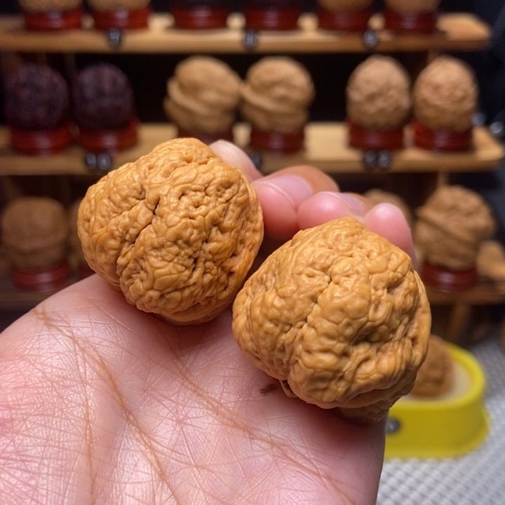 文玩核桃吊坠平头15