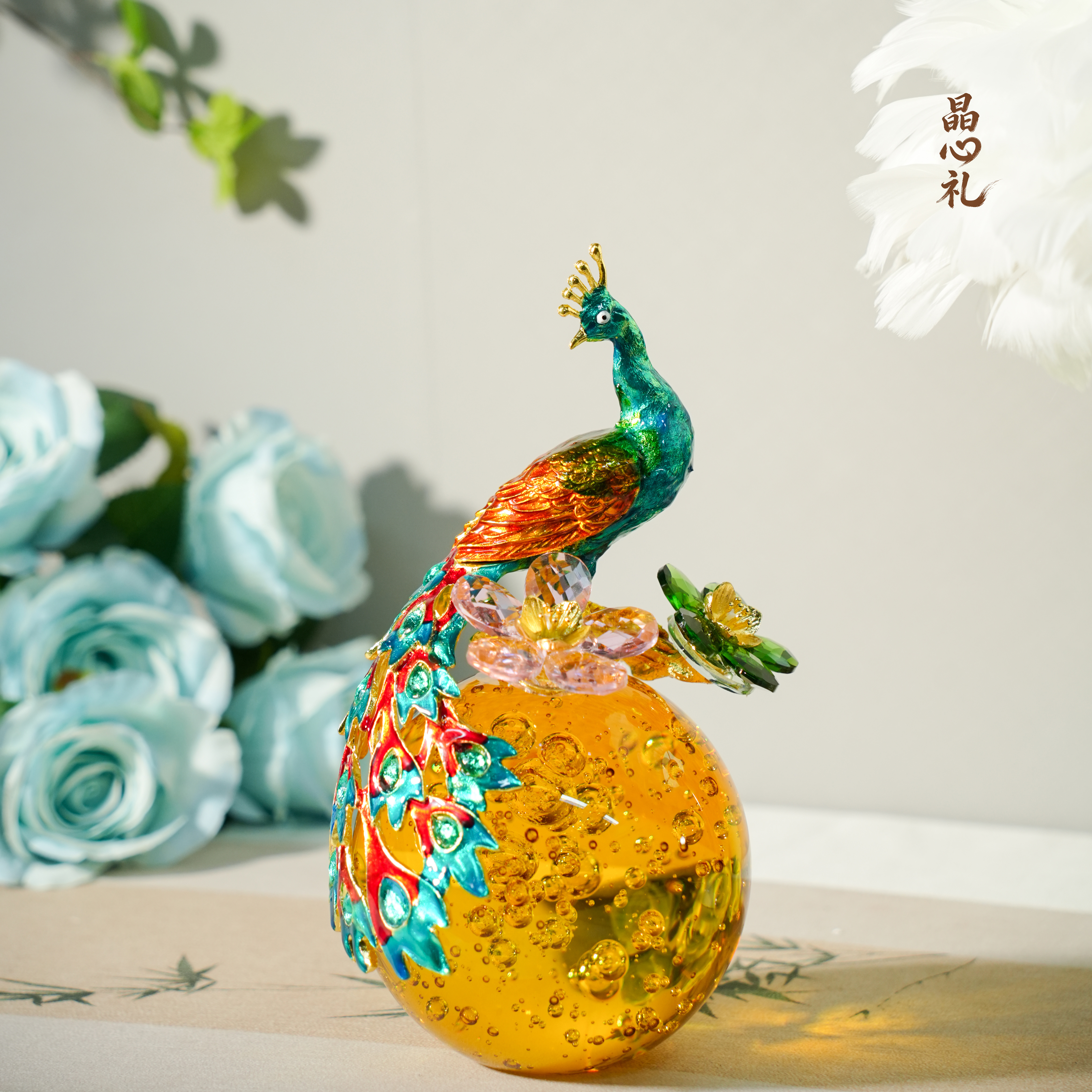 新款k9黄水晶珐琅彩工艺品富贵孔雀球吉祥轻奢摆件客厅艺术样摆件