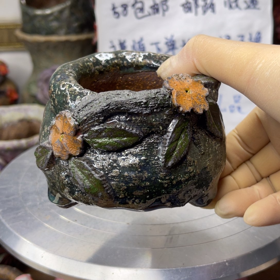 红陶粗砂陶瓷花盆