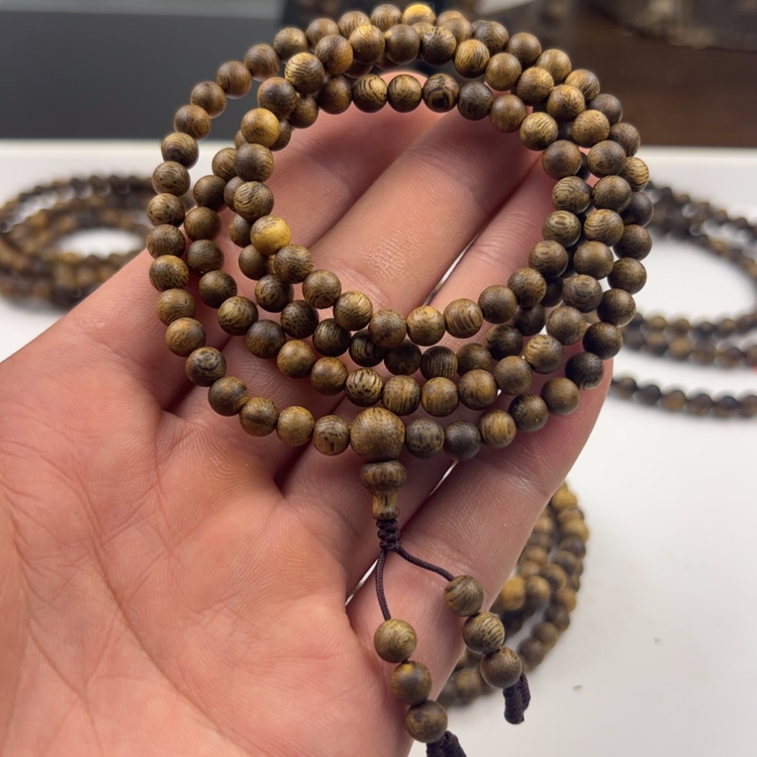 沉香手串圆珠多圈5mm