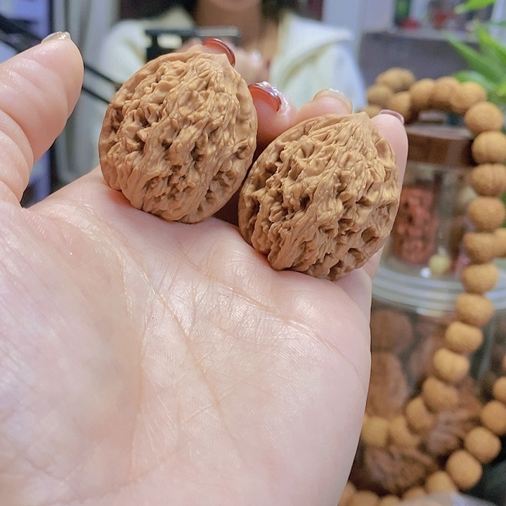 【闪购商品】文玩核桃把件33.5迷你虎头