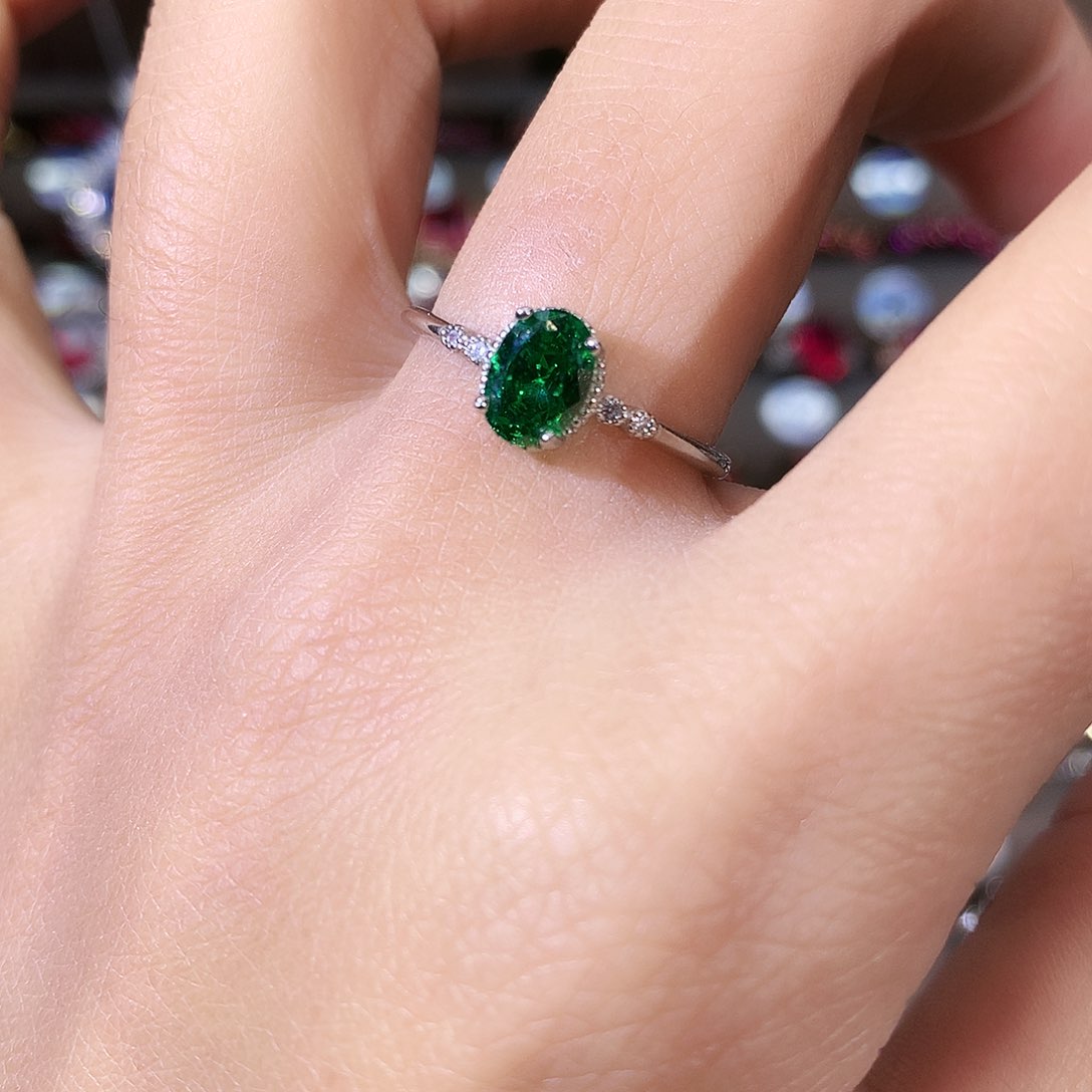 银S925镶嵌戒指碧玺白57