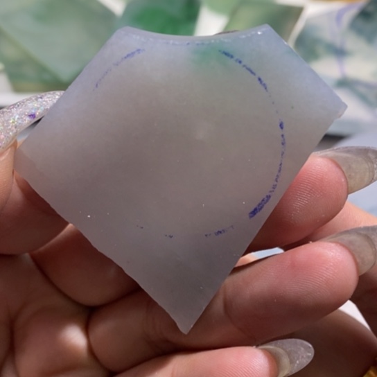 翡翠未镶嵌挂件吊**吃