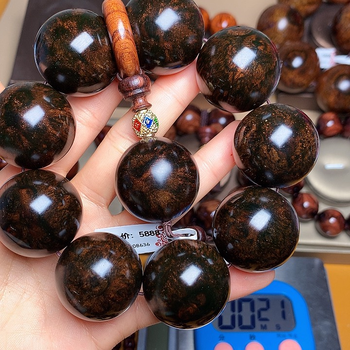 花梨木类手串/手链用****9老挝花梨风化料土埋料油梨老干料