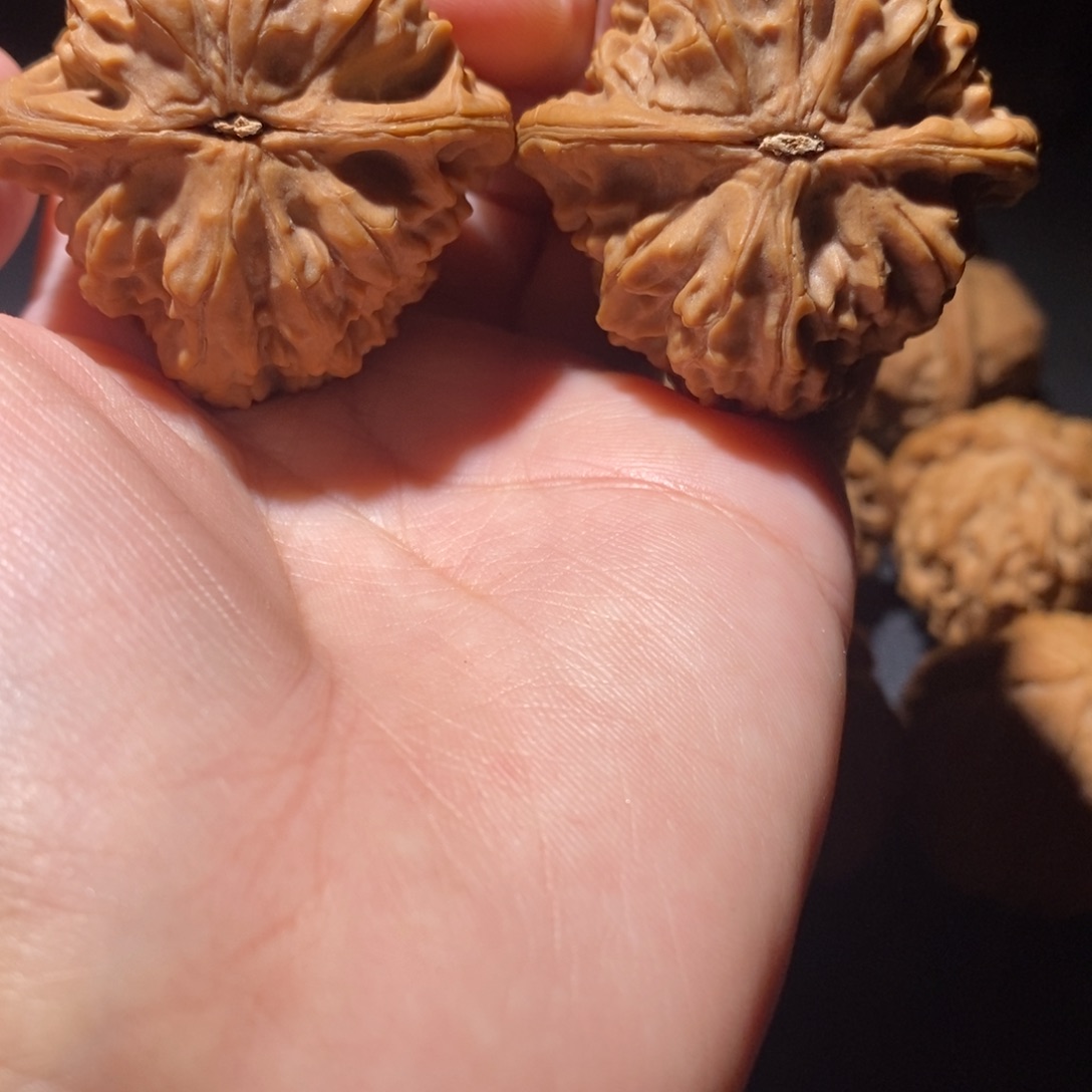 文玩核桃吊坠巴****.老款