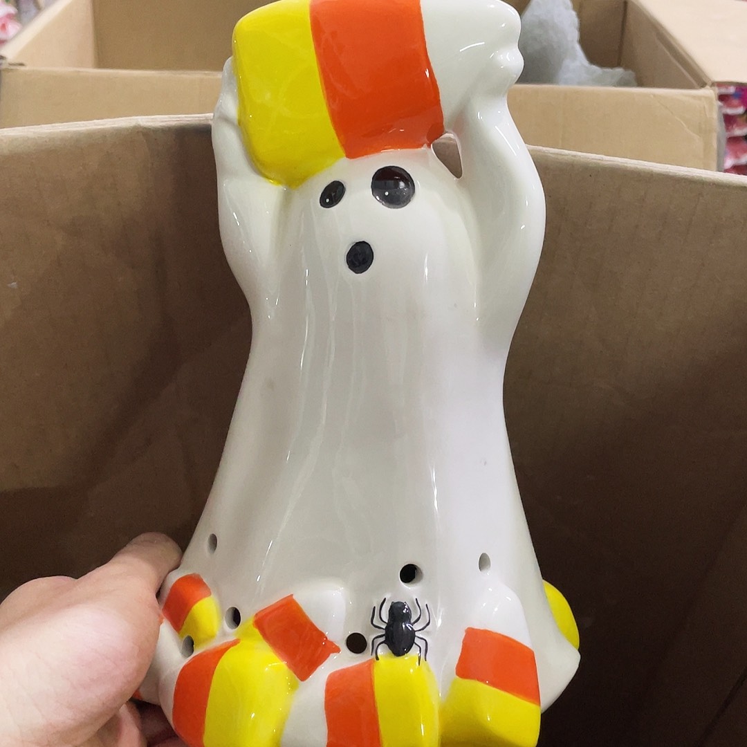 摆件裂。      封釉。