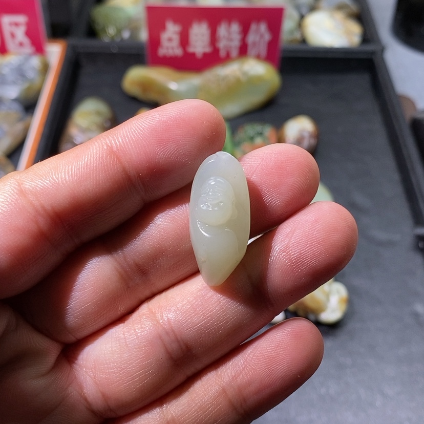 【闪购商品】和田玉颈饰未镶嵌玉***者