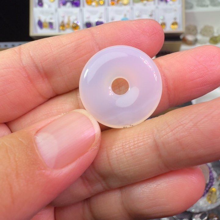 玛瑙/玉髓颈饰未镶嵌吊坠