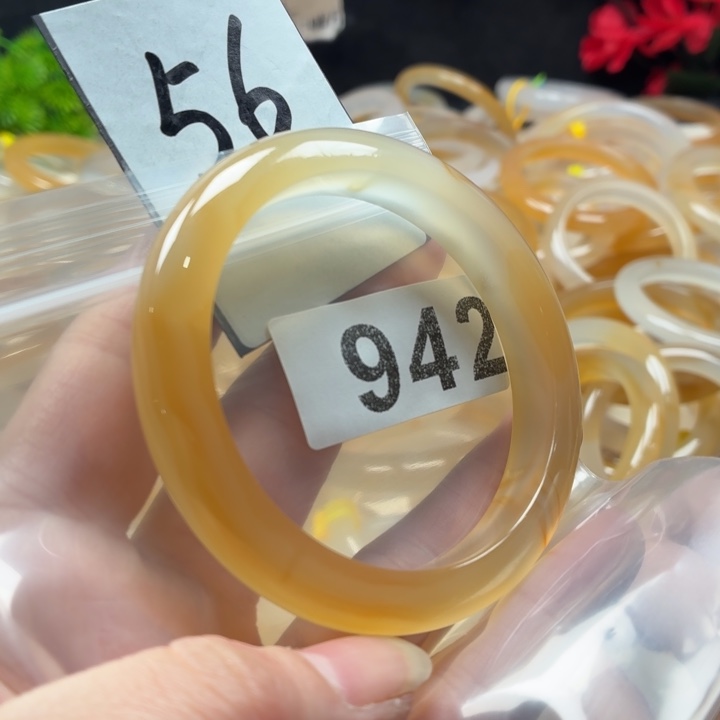 玛瑙/玉髓未镶嵌手镯