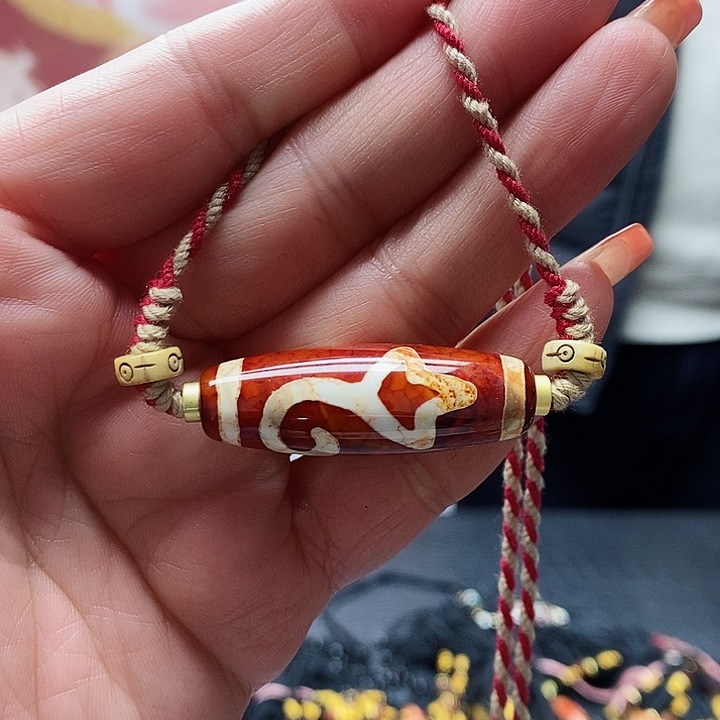 玛瑙/玉髓颈饰合金