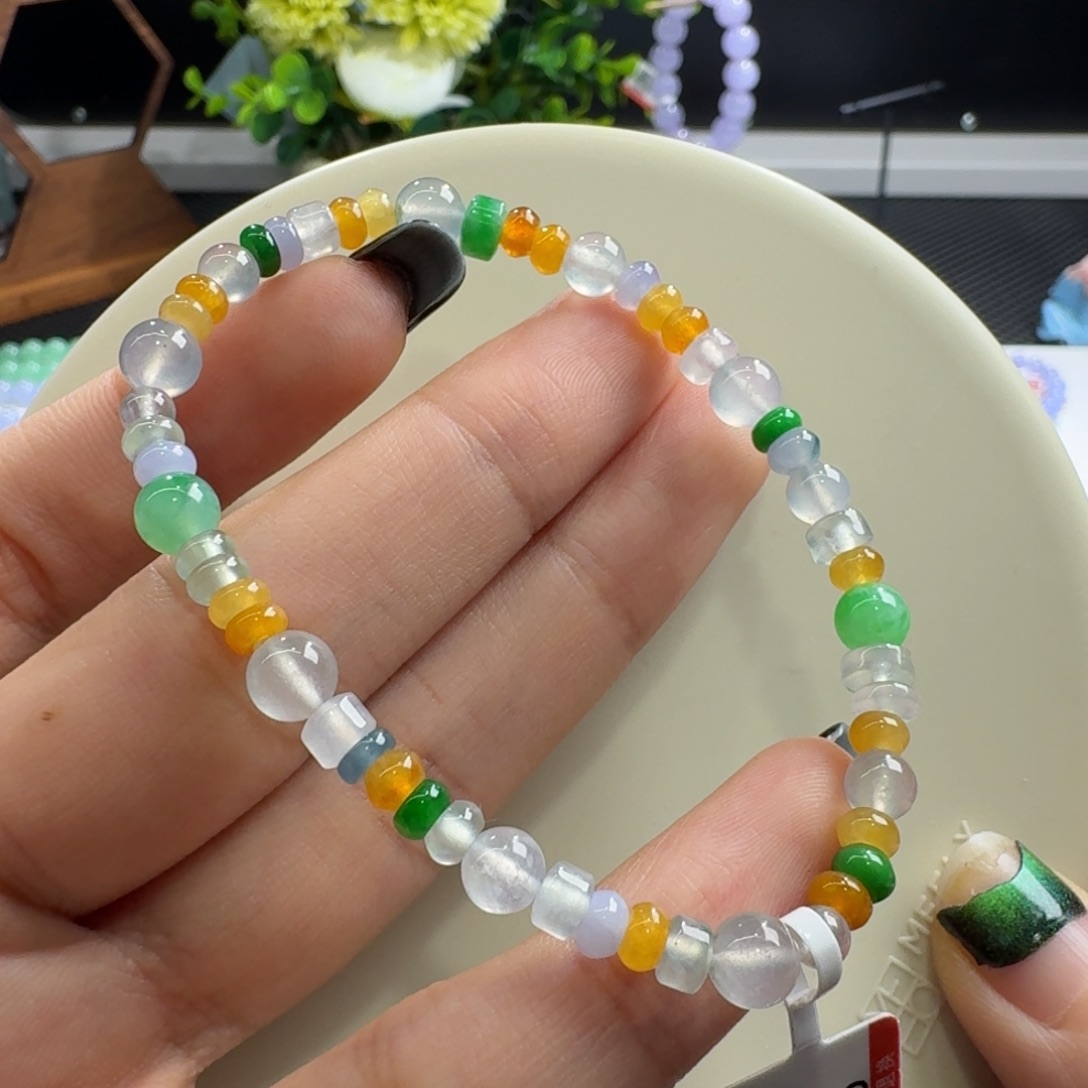 未镶嵌翡翠手链高冰春彩手串卡6-4.5 精品！福利！