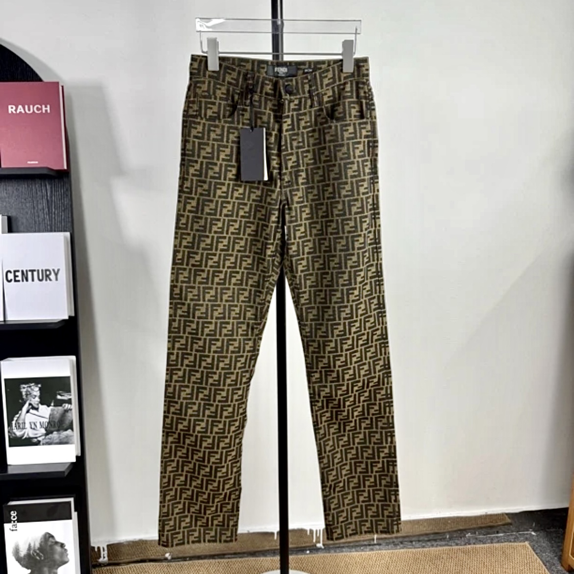 未使用 FENDI/芬迪 CZF1769/FENDI/芬迪/满印牛仔裤/尺码29