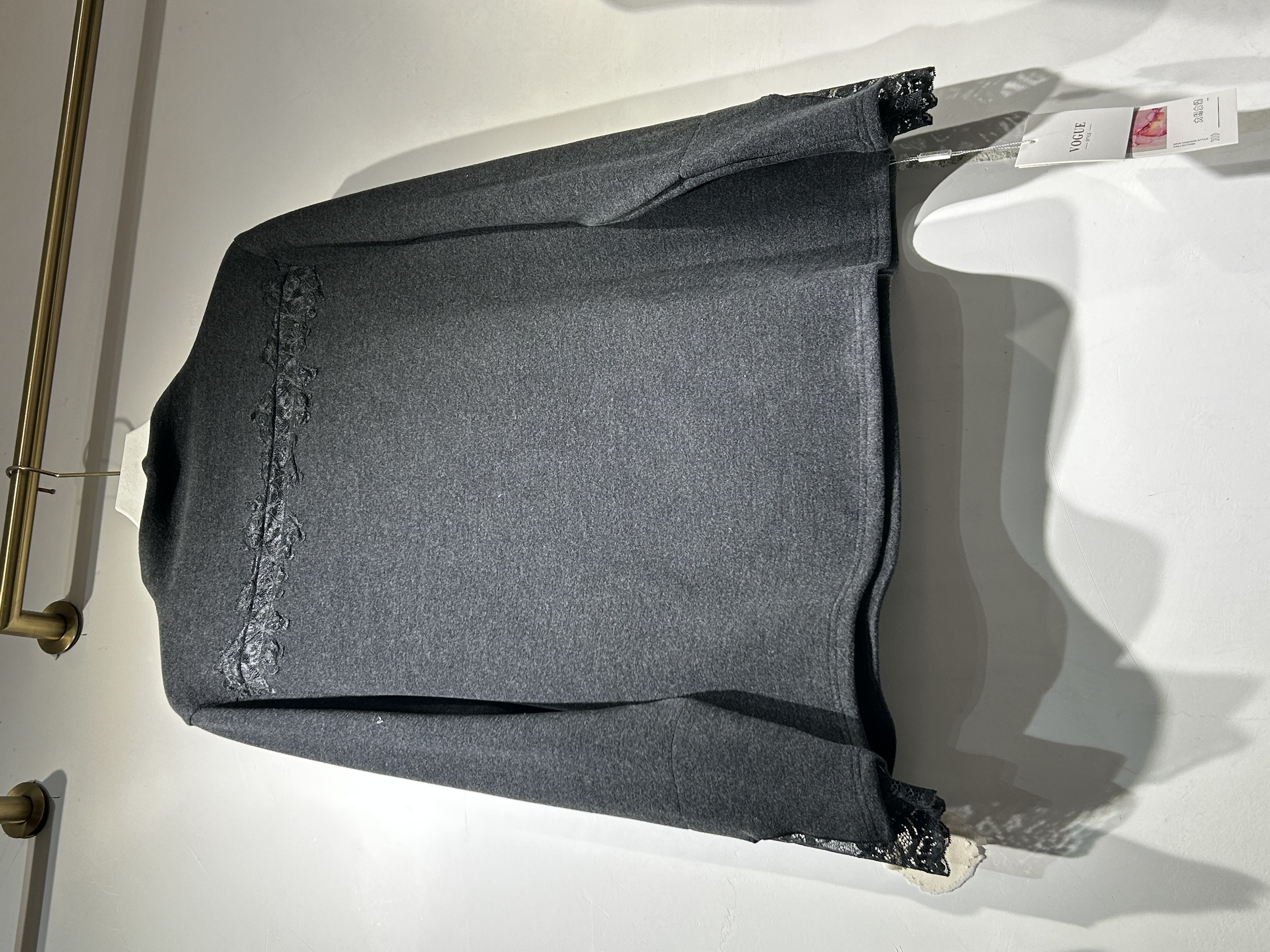 时尚52德绒蕾丝拼接修身内搭