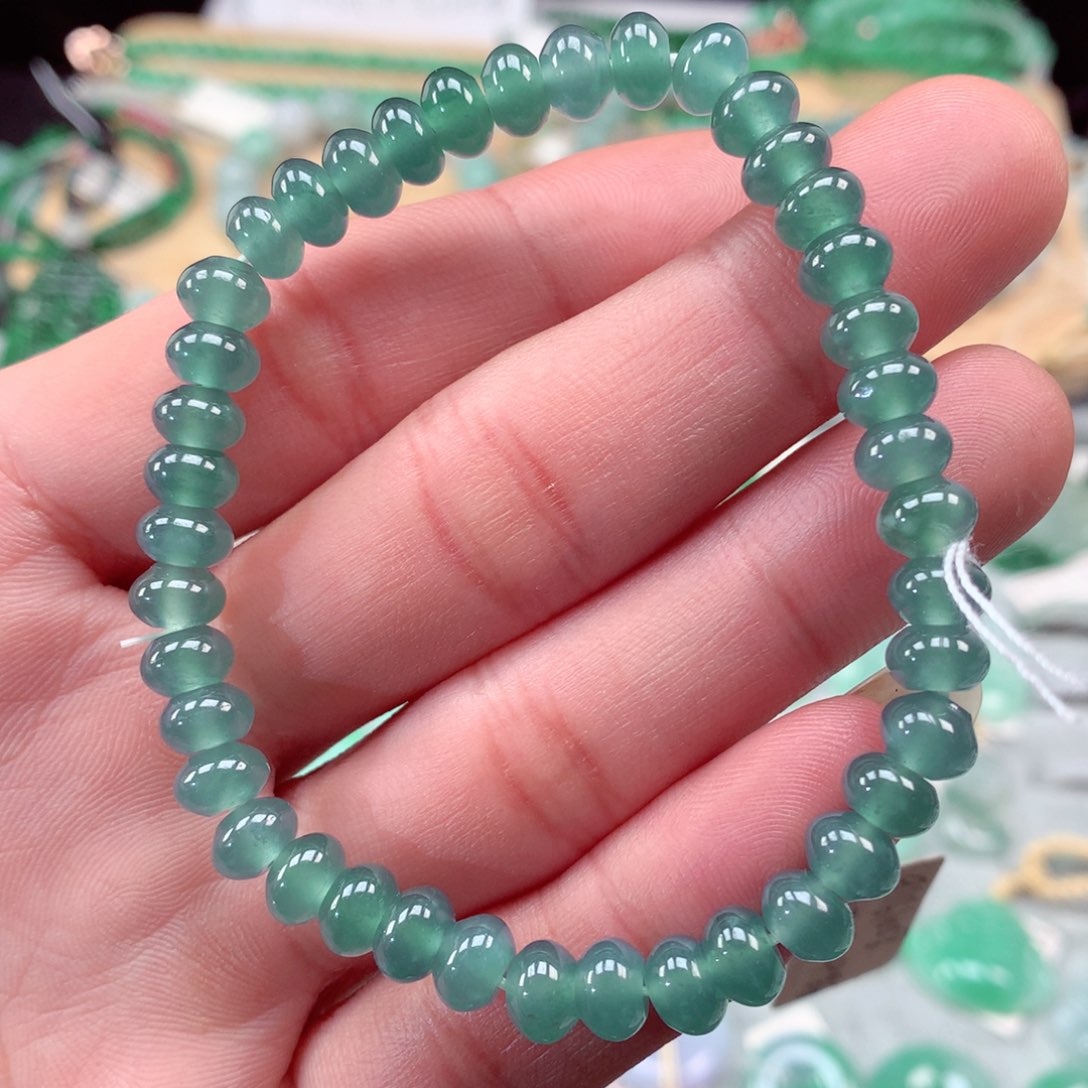 翡翠手链未镶嵌翡翠手串