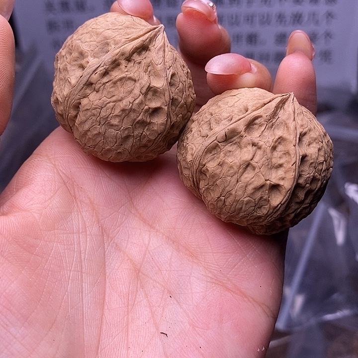 核桃云南野生铁核桃108号37mm