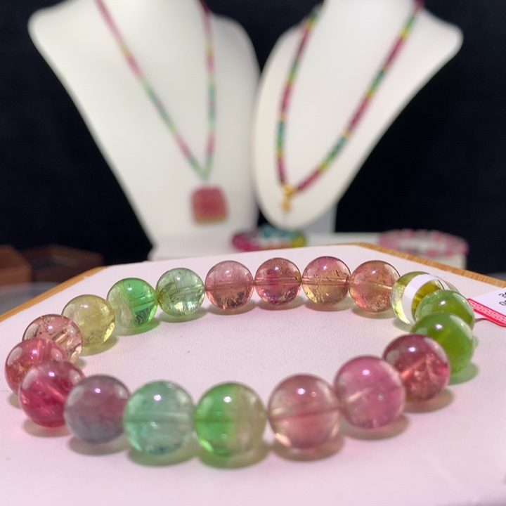 双色碧玺手链未镶嵌