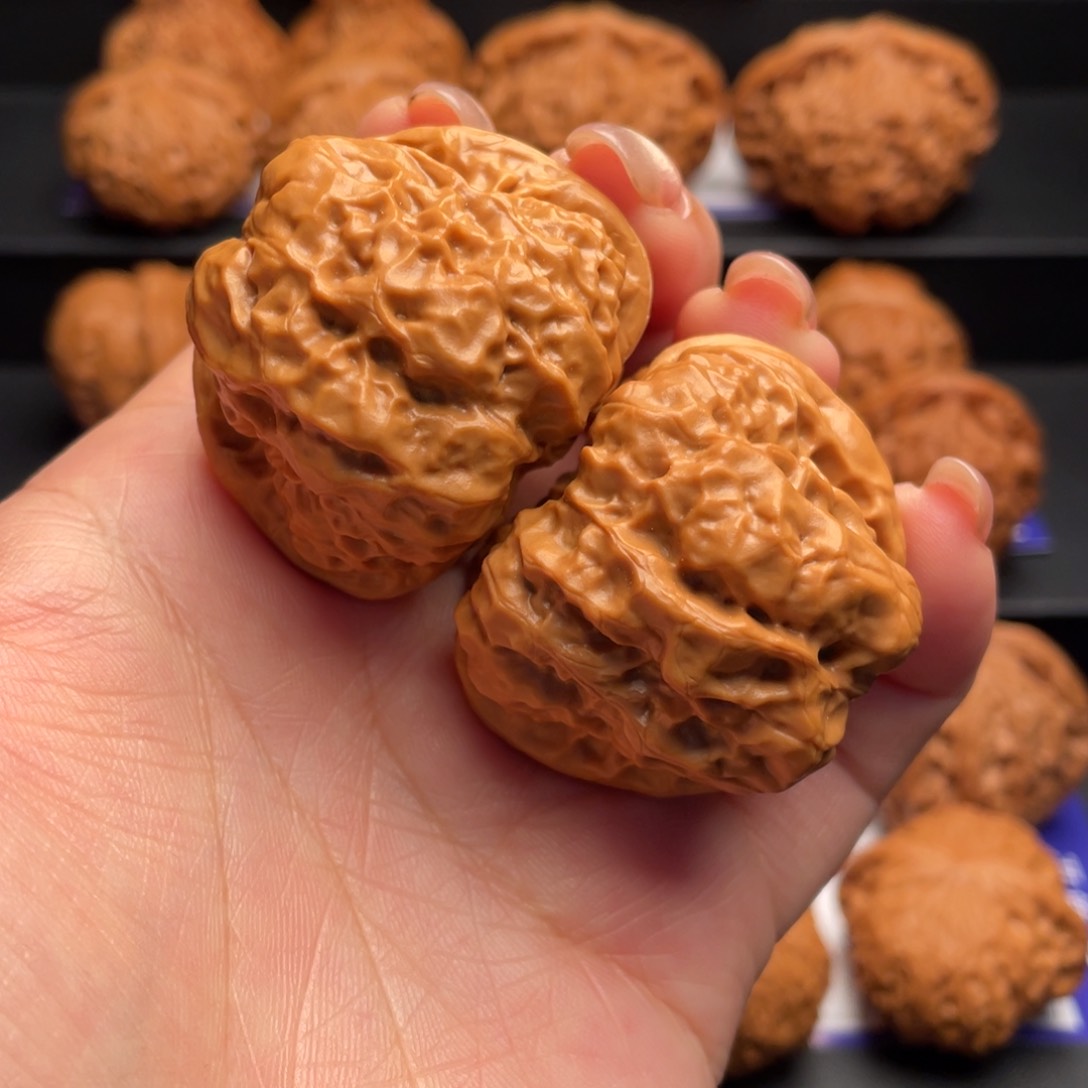 文玩核桃把件42蛤蟆头