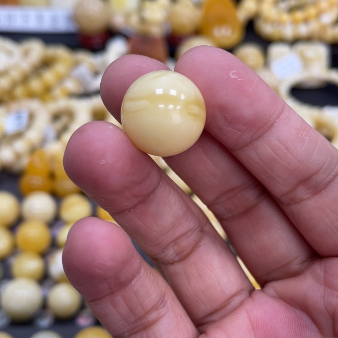 琥珀珠宝奇石未镶嵌16.4mm