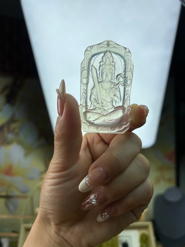 天然岫玉虚空藏菩萨牛虎守护神尺寸约高60mm宽39.9mm厚6.4mm